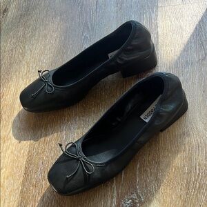 Black Leather Women's Shoes